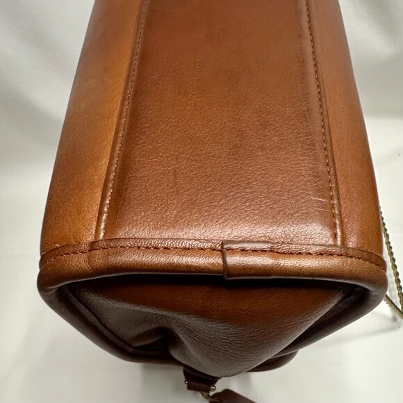 Coach Vintage Manor Bag 1995 British Tan 9977 Brass Hardware Shoulder Strap& Tag - Picture 14 of 16